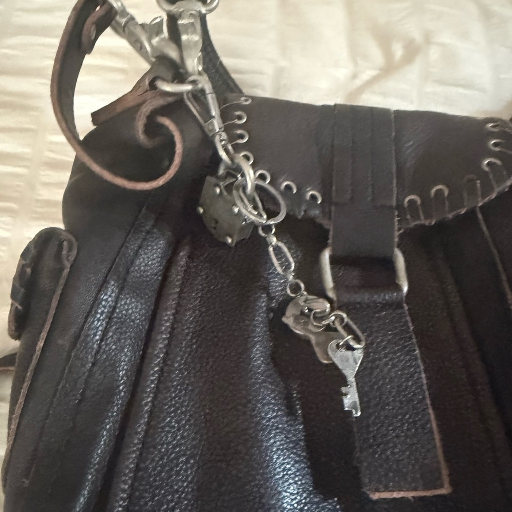 Free People We The Free Baby Leigh Distressed Handbag - Picture 3 of 5